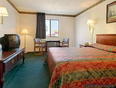 Hotel Super 8 By Wyndham Rock Port Mo Camera foto
